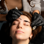 Designer de sobrancelha